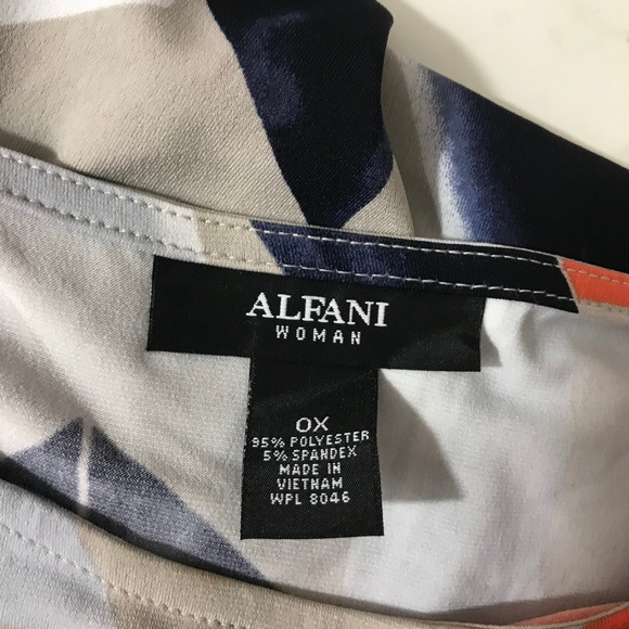 NEW Alfani Sleeveless Gray Geometric Print Blouse - Picture 8 of 8